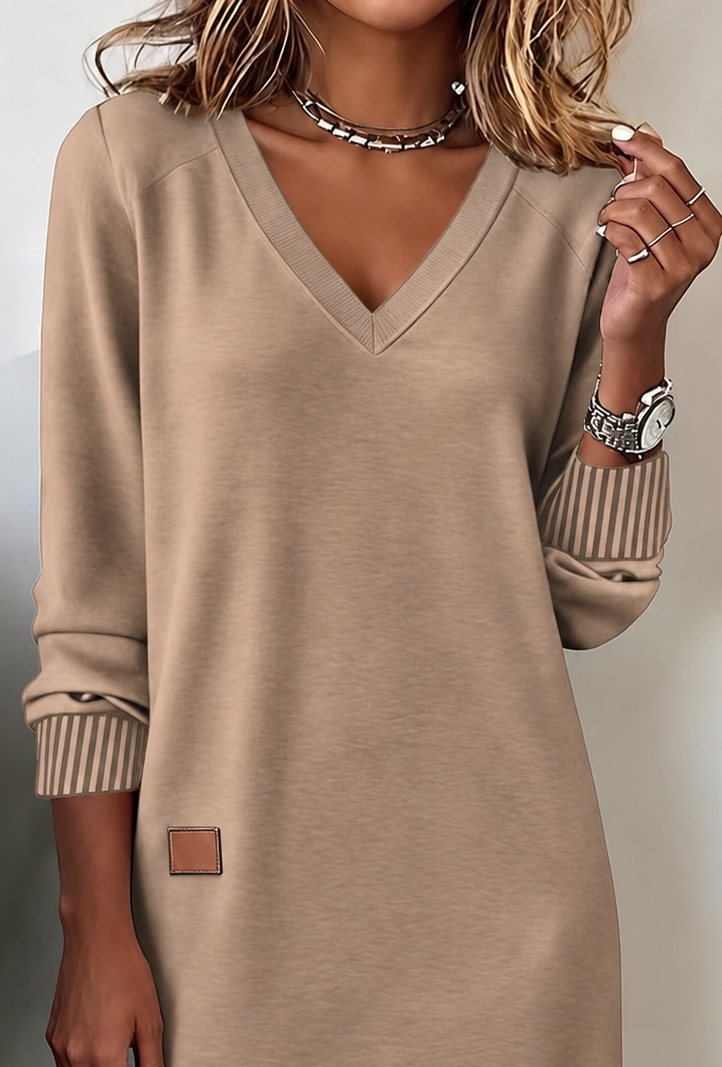 Aramis | Women's V-Neck Long Sleeve Midi Sweater Dress