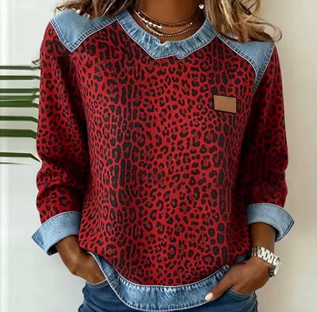 Emma | Leopard Print Sweater with Denim-Look Collar