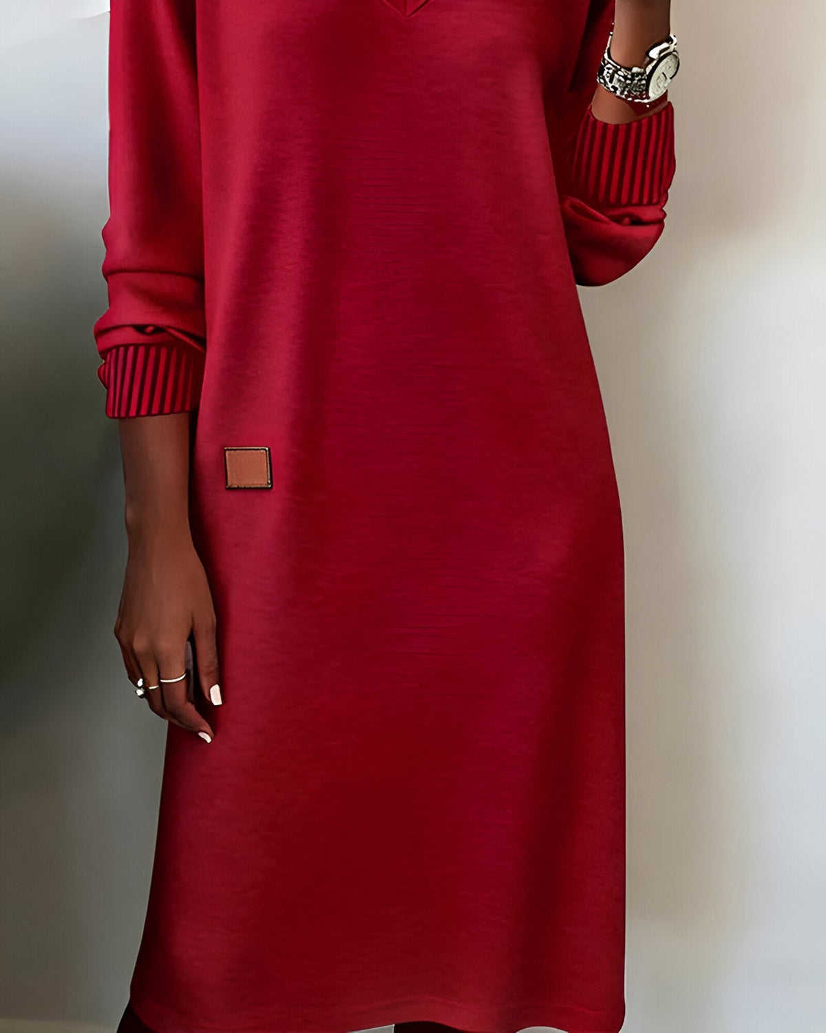 Aramis | Women's V-Neck Long Sleeve Midi Sweater Dress