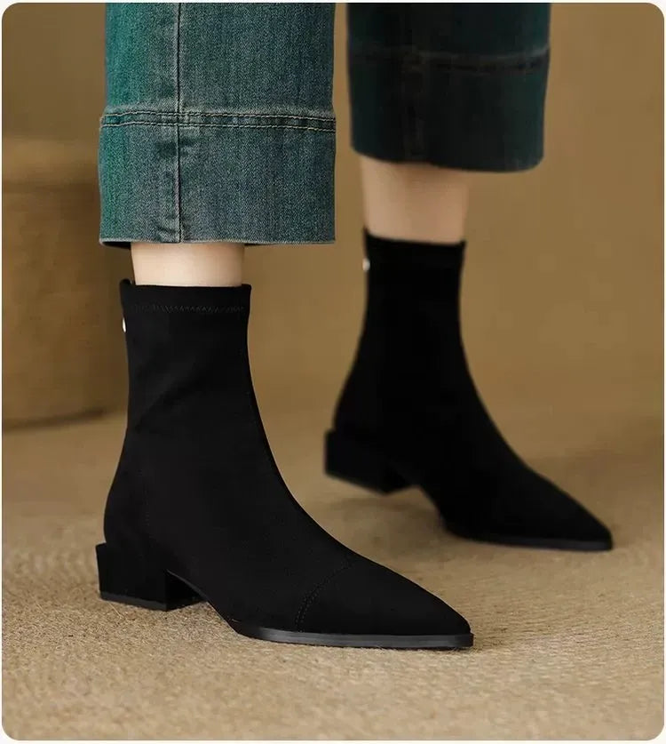 Rhonda | Suede Pointed-Toe Ankle Boots