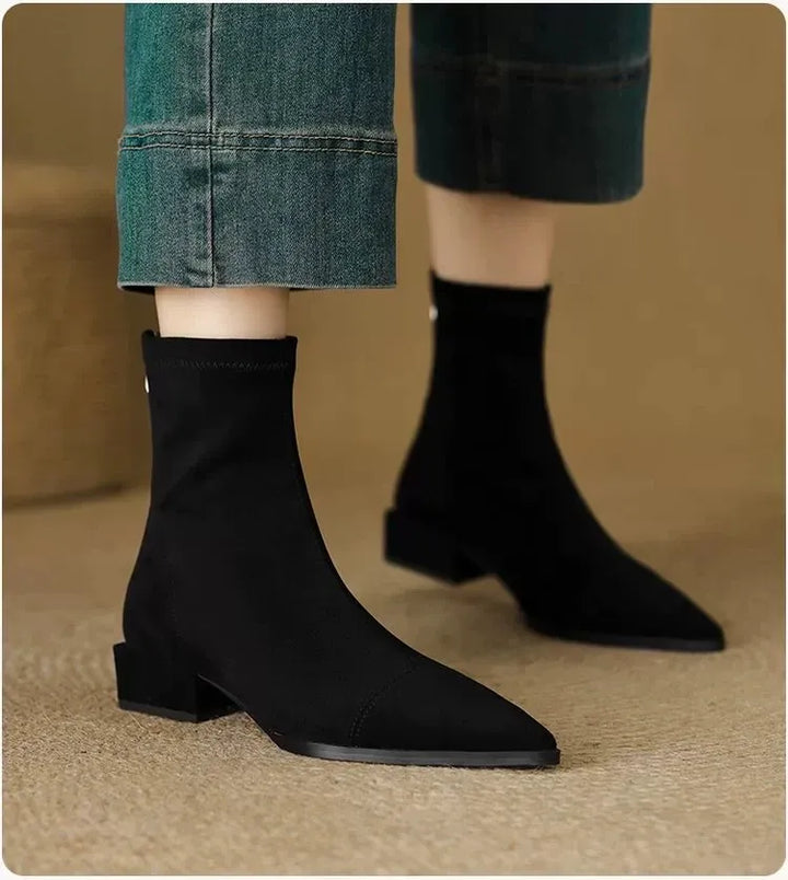 Rhonda | Suede Pointed-Toe Ankle Boots